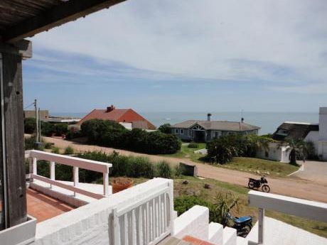 Casa En Venta 4 Dormitorios