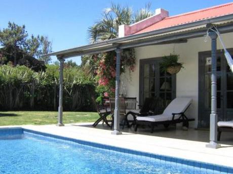 Casa En Venta 4 Dormitorios