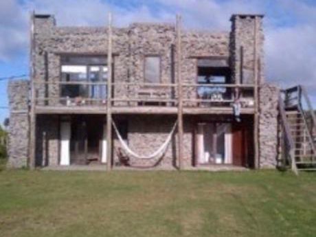 Casa En Venta 3 Dormitorios