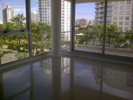 Apartamento En Venta 3 Dormitorios