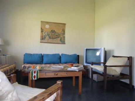 Casa En Alquiler 2 Dormitorios