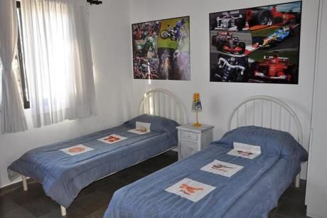 Casa En Alquiler 4 Dormitorios