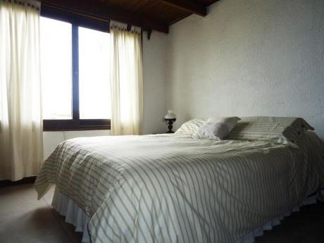 Casa En Alquiler 3 Dormitorios