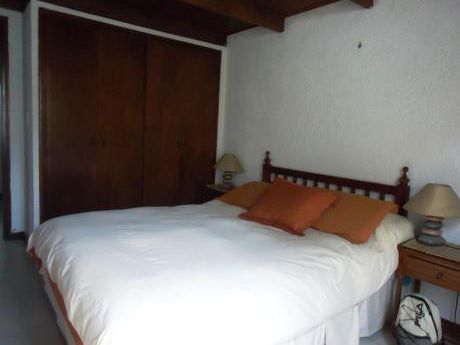 Casa En Alquiler 3 Dormitorios