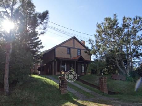 Alquilo Cómoda Casa En Punta Del Diablo