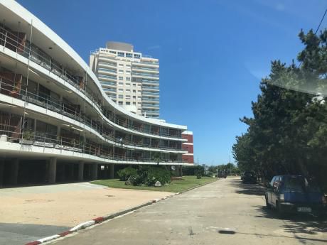 Edificio Pine Beach Parada 5 De La Mansa