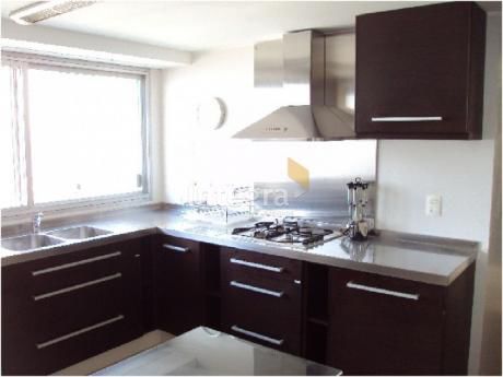 Apartamentos En Playa Mansa