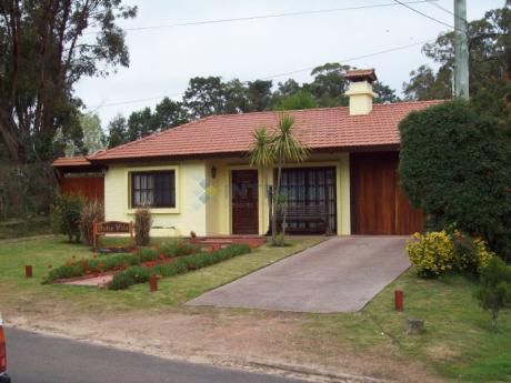 Casas En Playa Mansa