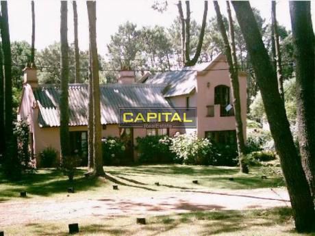 Casa De 3 Dormitorios Rincón Del Indio - Punta Del Este