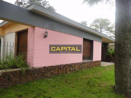 Casas En Playa Mansa