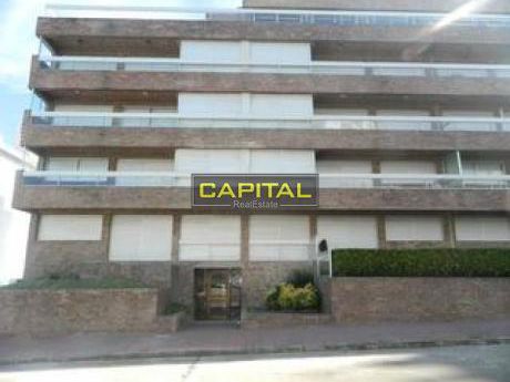 Buen Apartamento Puerto Punta Del Este