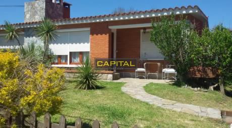 Casa Playa Mansa