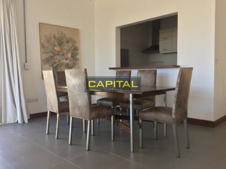 Apartamento En Manantiales - Parrillero Propio