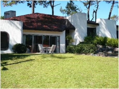 Casa En Lugano - Punta Del Este