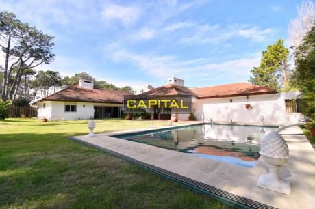 Excelente Casa De 3 Dormitorios - Rincón Del Indio