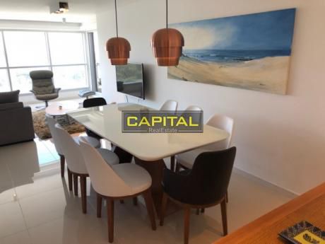 Excelente Apartamento De 3 Dormitorios En Brava Con Vista Al Mar