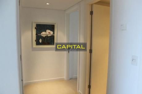 Excelente Apartamento De 2 Dormitorios En Primera Línea Del Mar