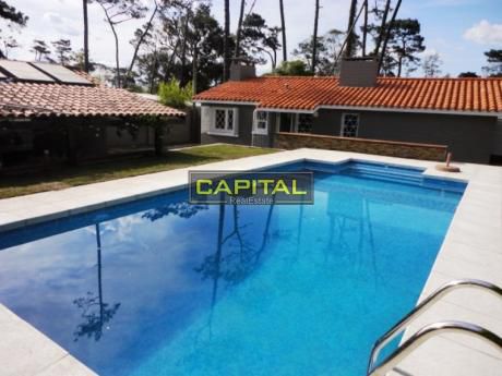 Excelente Casa De 3 Dormitorios En Alquiler - Playa Mansa