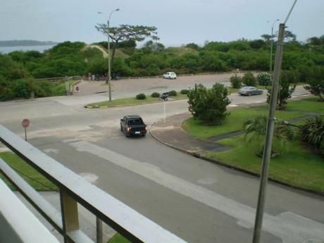 Apto Sobre Rambla De La Mansa