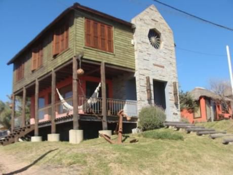 Zona Rivero, Próxima Al Mar