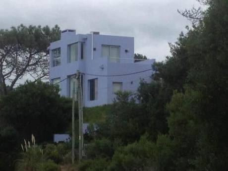 Casa Moderna Vista Al Mar Cerca Del Punta !