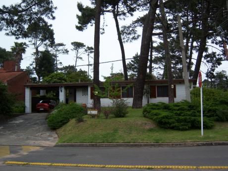 Impecable , Cómoda Y Acogedora Casa En Pinares De Punta Del Este