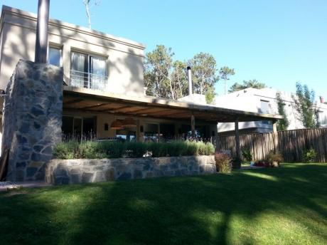 Casa En Barrio Cerrado En Parada 30 Playa Brava Rincon Del Indio Punta Del Este