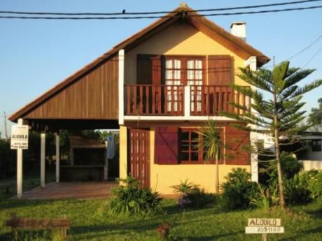 Libra, Excepcional Casa A 80 Mts. Del Mar