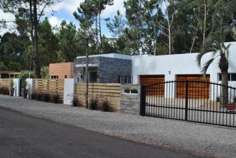Oportunidad! Vendo Casa En Excelente Calidad En Punta Del Este!!