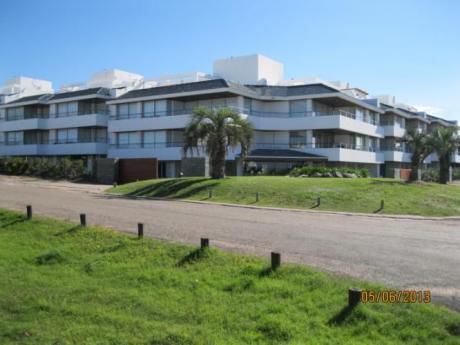 Esturion De Montoya 2