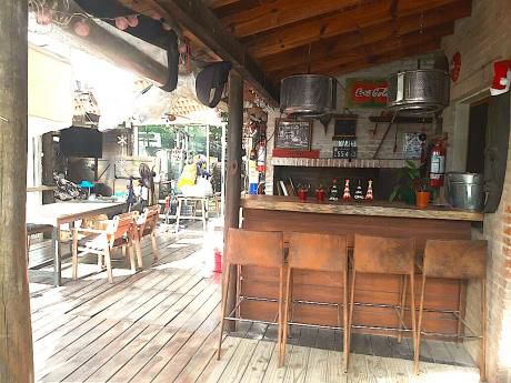 Alquilo Casa Por Temporada En Punta Del Este - ( Maldonado )