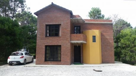 Casa Dos Pisos