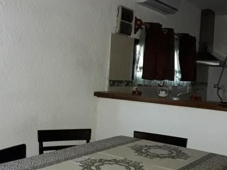 Bungalow Todas Las Comodidad. Aire Acondicionado Tv Cable, Wifi, Cinco Personas
