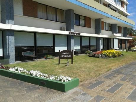 Edificio Uruguay A Cuadra Y Media De La Playa