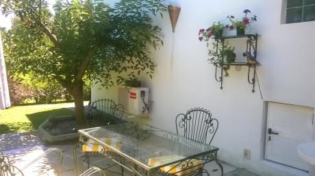 Casa En Playa Mansa!