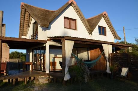 Alquiler De Casas Gemelas A 100 Mts Del Mar
