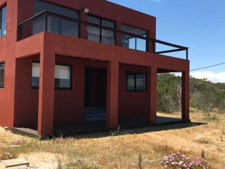 Hermosa Casa Frente Al Mar
