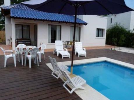 Casa En Punta Ballena A 50 Metros De La Playa! Lugar De Ensueño.