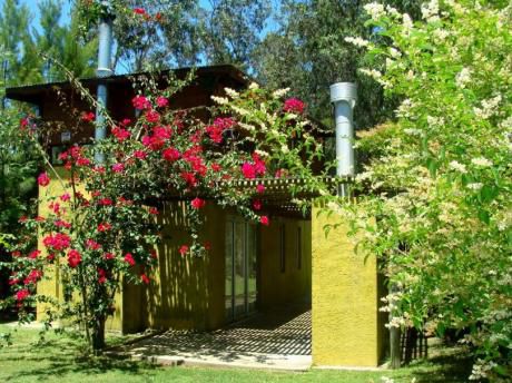 Casas Del Bosque