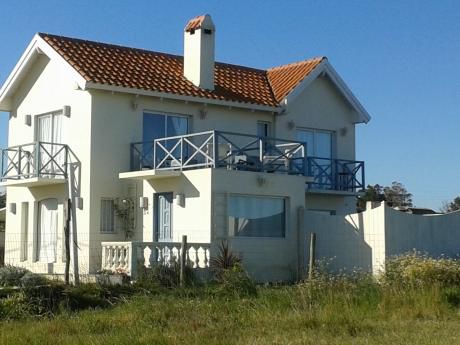 Beach House Verde, Arena Y Mar