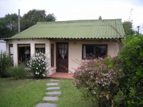 Alquilo Casa En Costa Azul, Próximo A La Paloma.