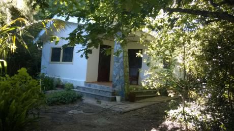 ¨los Robles¨-casa Para 4 Personas Playa Verde De Piriápolis.- $1500 P.dia Verano