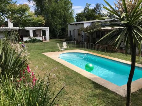 Casa Ideal Para Familia Numerosa O Comparir El Alquiler Entre Dos Familias!!!