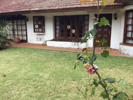 Hermoso Chalet En Punta Del Este