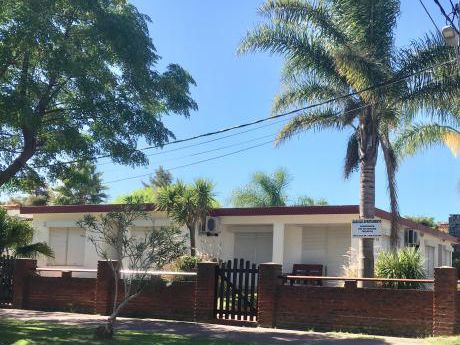 Casas Piriápolis Centro -fines De Semana -feriados