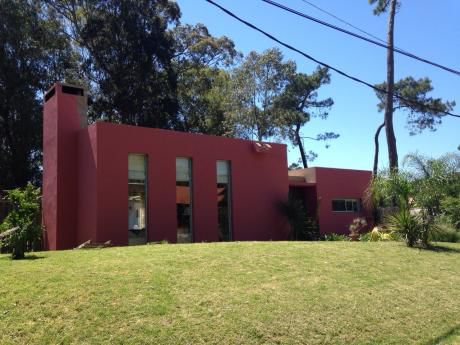Excelente Ubicación Casa