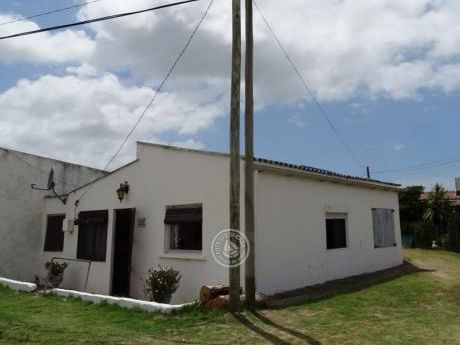 Casa A110 - Blanches