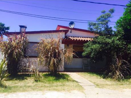 Casa Centro De La Paloma