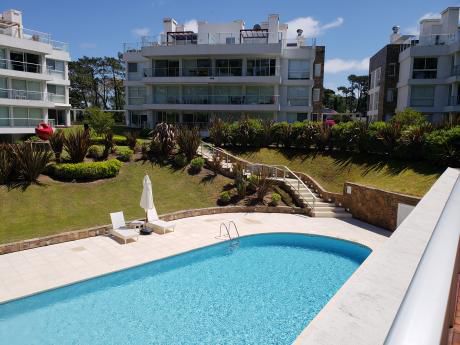 Alquilo Hermoso Apartamento En Playa Mansa