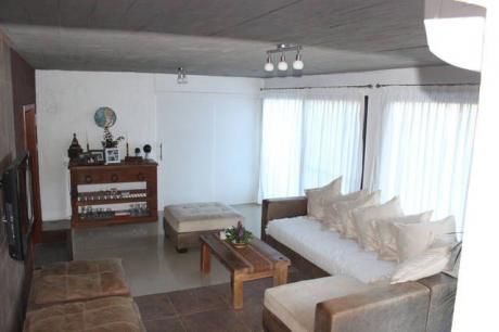Casa En Manantiales A Pasos De La Playa.